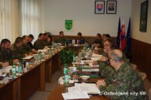 lenovia vojenskej rady rokovali v Trenne